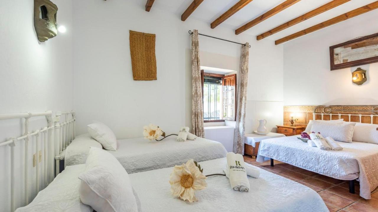 Cortijo La Torca Fuente De Piedra By Ruralidays Villa Exteriör bild